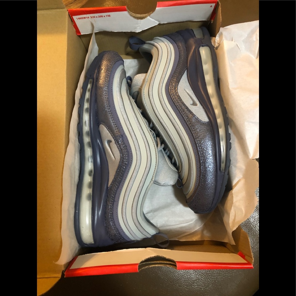 ☔️💧special edition 🔥 ‘97s